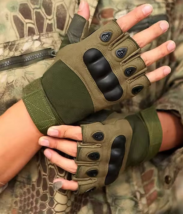 Guantes tácticos de medio dedo