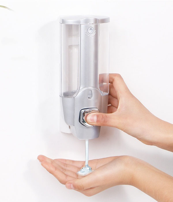 Dispensador de jabon alcohol uso